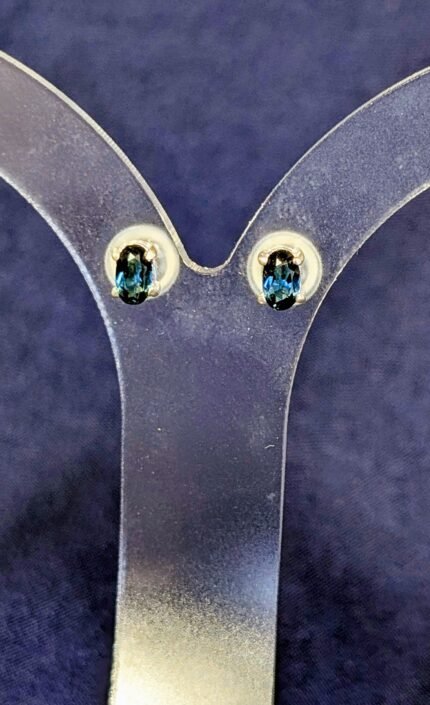 Earings studs -JS09- Blue