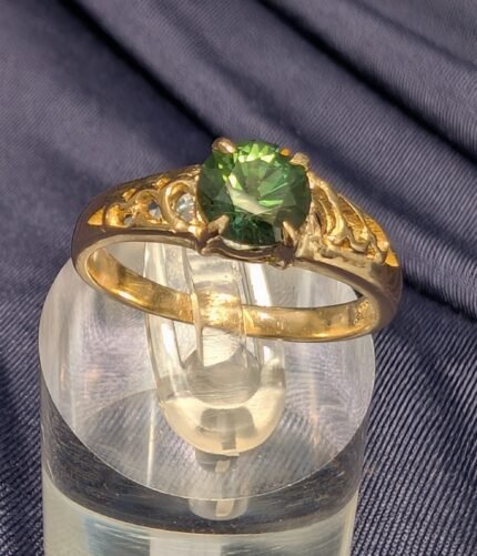 Sapphire-J032-Ocean Wave Ring –  Party Blue/Green